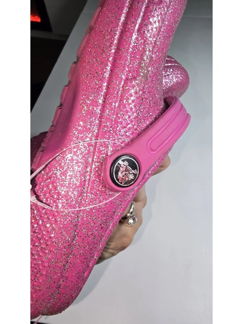 Girls Sparkly Pink Crocs Classic Lined Clog Size J4 With Glitter Finish & Fuzzy